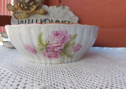 Zsolnay Gyönyörű rózsás , páfrányos porcelán pogácsás tál,  paraszti dekoráció, Gyűjtői darab 