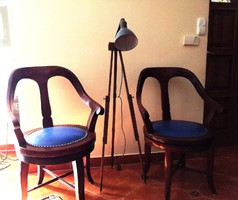Fodrász, borbély székek a 20. század elejéről újra kárpitozva,felújítva