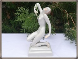 Herendi Kleopátra porcelán szobor