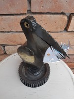 Steampunk pelikán, fém pelikán, fém szobor