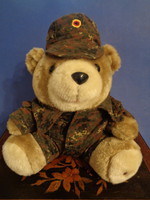 JELZETT GERMANY MILITARY BEAR MACKÓ