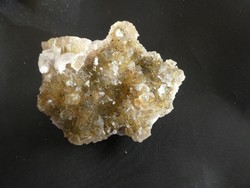 Természetes, nyers, sárga Fluorit kristályok fehér Dolomittal. Gyűjteményi ásvány. 119 gramm.