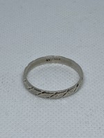 Men's wedding ring