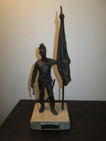  VAS bol készült I. vh. K. u. K. honvéd zászlótartó szobrocska 