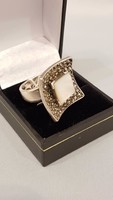 Silver ring with marcasite and moonstone 15.44 g