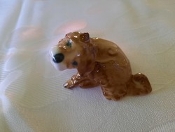Zsolnay porcelán bolhás kutya figura
