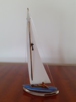 Retro régi Balatoni Emlék műanyag vitorláshajó hajó plexi emléktárgy dísz 17,5 cm