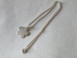 KK803 925 Ezüst nyaklánc virág alakú  medál