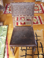 1900-as évek első feléből asztal + 6 bőrözött szék