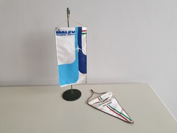 Régi retro Malév reklámtárgy zászló szuvenír reklám
