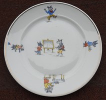 Bavaria fairy tale pattern plate - made for the factory's 50th anniversary - with a dog figure
