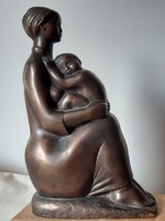 László Rajki: mother with child 1963, bronze statue, 28 cm