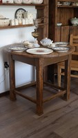 Rustic round kitchen table