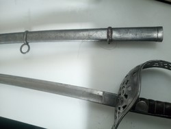 1904 m lovastiszti kard