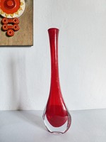 Retro,vintage karcsú,piros üveg váza