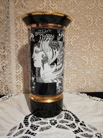 Eladó régi porcelán Hollóházi Szász Endre váza 30,5cm magas vitrin állapot!