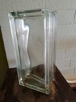 Modern üvegtégla váza