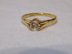 KK881 Elegáns aranyozott gyűrű 18 karátos arannyal futtatva