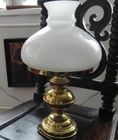 Réz petróleum lámpa alakú elektromos asztali lámpa
