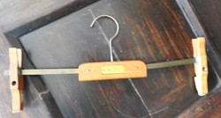 Vintage folding - portable coat hanger he - ra