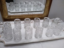 12 db csiszolt kristály üveg pálinkás pohár