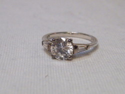 KK906 Áttetsző köves ezüst gyűrű 925 NEXT