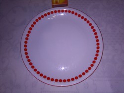 Alföldi porcelán piros pöttyös lapos tányér - hiánypórtásra