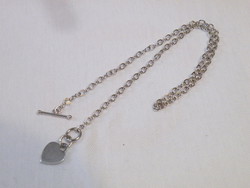 KK927 Ezüst  T bar nyaklánc szív alakú medál 925