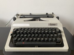Retro Erika írógép