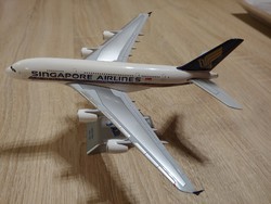 Airbus A380 1:400 repülőgép fém makett modell csodaszép asztal vitrin dísz