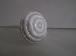 Porcelán  - bútorgomb - Német - 4 x 2 cm - hibátlan 