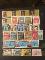 27 darab posta tiszta Vatikáni bélyegek , bélyeg sorok . 