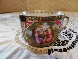 Eladó antik Altwien porcelán jelenetes méregzöld alapú aranyozott teás csésze!