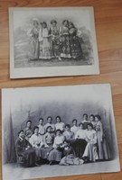 Antik fotók - nők régi ruhában