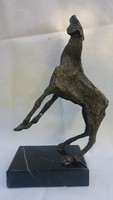 Ló szobor Baccelli szignóval