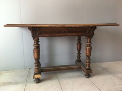 Antik ónémet asztal