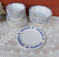Alföldi  magyaros kék  mintás 6 db gulyásos,  6 db ritkább kompótos tányér 6 db sütis  nosztalgia,