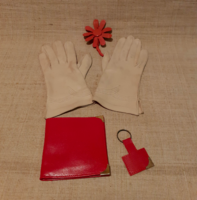 Retro white leather gloves with red leather wallet and key ring with a gift leather badge