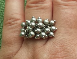 Különleges gyöngy ezüst gyűrű