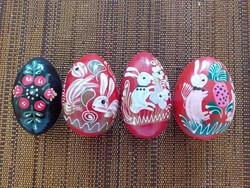 Perlaky felhasználónak 4 db húsvéti festett fatojás