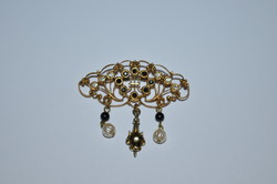 Brooch