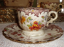 Sarreguemines fajansz  nagy teás csésze Fleury dekorral.