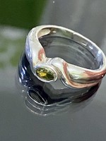 Gyönyörű ezüst gyűrű peridot Olivin) kővel