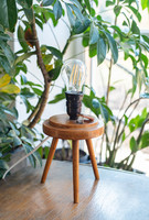 Retro fa lámpa - háromlábú asztali lámpa, ipari loft stílus
