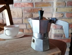 Olasz kotyogó kávéfőző