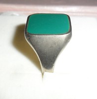 Retro férfi , zöld nagy köves pecsét gyűrű, a 70-es évekből.5 gr. 20 mm-átmérőjű.