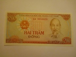  Unc 200 Dong Vietnám  1987  !! 