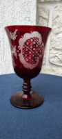 Akciós Rubin piros antik pohàr csiszolt bíbor üveg ,paràd, Cseh gyönyörű különleges antik darab.