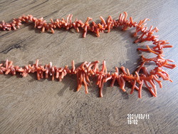 Narancs-barna ágas korall nyaklánc