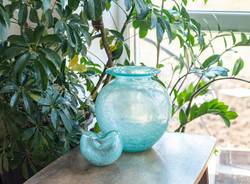 Óriási fátyolüveg váza - Karcagi (Berekfürdői) türkiz színű repesztett üveg váza